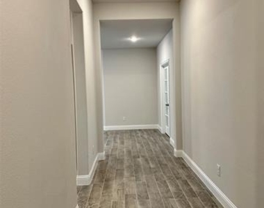 3504 Lillian Court - Photo Thumbnail 22