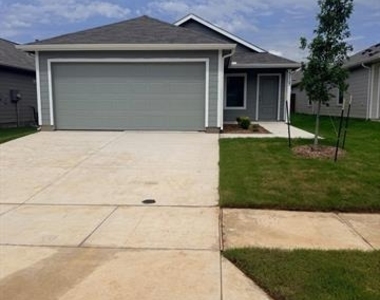 3117 Campeiro Avenue - Photo Thumbnail 6