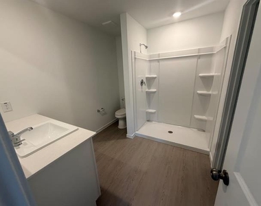 3117 Campeiro Avenue - Photo Thumbnail 1