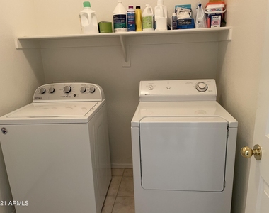 25236 N 41st Avenue - Photo Thumbnail 29
