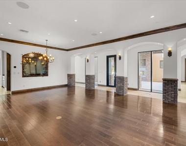10965 E Southwind Lane - Photo Thumbnail 5