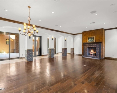 10965 E Southwind Lane - Photo Thumbnail 7