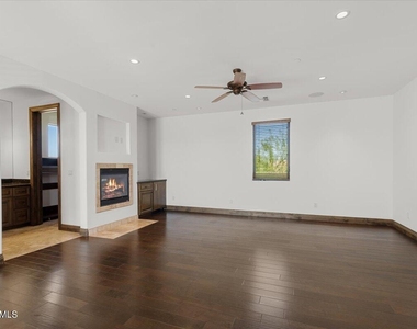 10965 E Southwind Lane - Photo Thumbnail 35