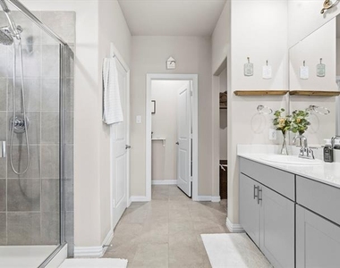 1512 Berry Ridge Trail - Photo Thumbnail 26