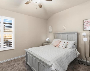 1512 Berry Ridge Trail - Photo Thumbnail 17
