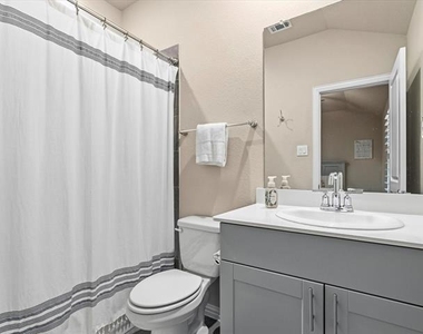 1512 Berry Ridge Trail - Photo Thumbnail 20
