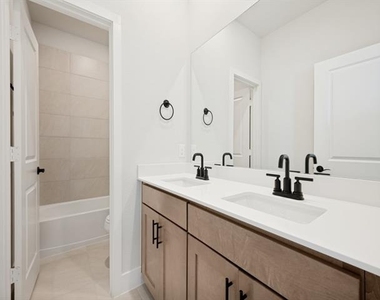 7342 Farley Street - Photo Thumbnail 21