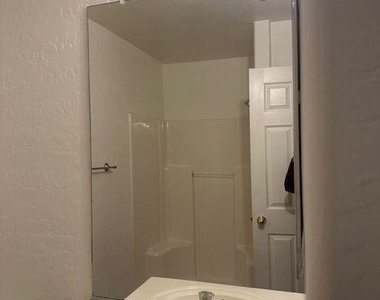 205 N 74th Street - Photo Thumbnail 26