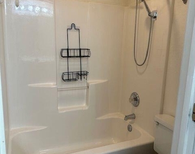 205 N 74th Street - Photo Thumbnail 22