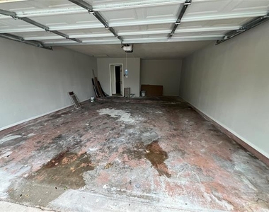 3021 Northridge Drive - Photo Thumbnail 11
