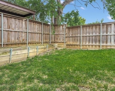 332 W Corporate Drive - Photo Thumbnail 15