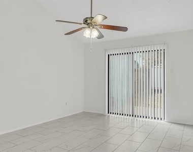 332 W Corporate Drive - Photo Thumbnail 6