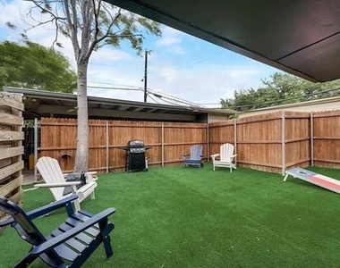 6503 E Mockingbird Lane - Photo Thumbnail 10