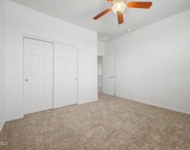 15102 W Westview Drive - Photo Thumbnail 22