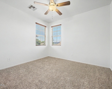 15102 W Westview Drive - Photo Thumbnail 25