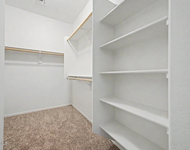 15102 W Westview Drive - Photo Thumbnail 20