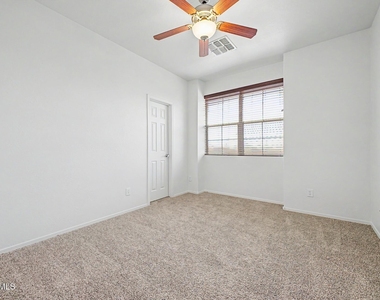 15102 W Westview Drive - Photo Thumbnail 27