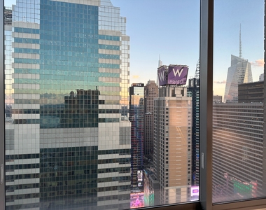 47th St & 8th Ave - Photo Thumbnail 8