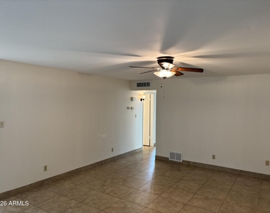 4111 E Camelback Road - Photo Thumbnail 6
