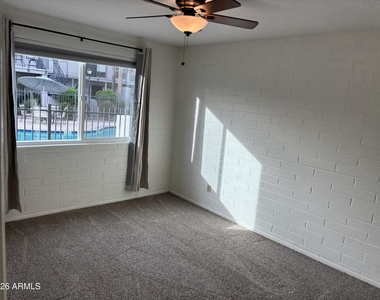 4111 E Camelback Road - Photo Thumbnail 8