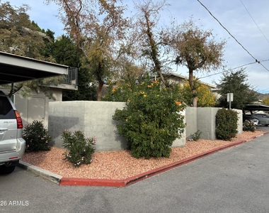 4111 E Camelback Road - Photo Thumbnail 19
