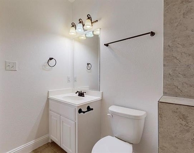 712 Davinci Court - Photo Thumbnail 19
