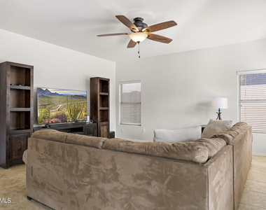 4515 E Mazatzal Drive - Photo Thumbnail 10