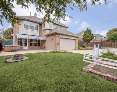 11699 Kingsville Drive - Photo Thumbnail 7