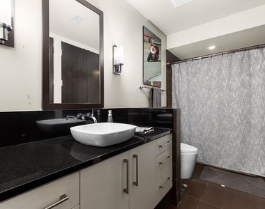 2600 W 7th Street - Photo Thumbnail 12