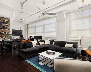 2600 W 7th Street - Photo Thumbnail 1