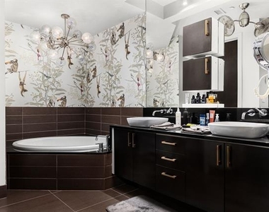 2600 W 7th Street - Photo Thumbnail 5