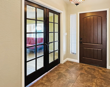 17221 E Lantern Lane - Photo Thumbnail 4