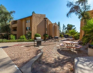 8055 E Thomas Road - Photo Thumbnail 17