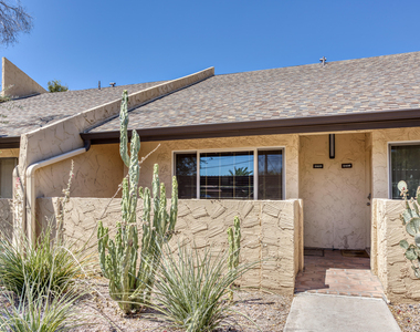 8055 E Thomas Road - Photo Thumbnail 9