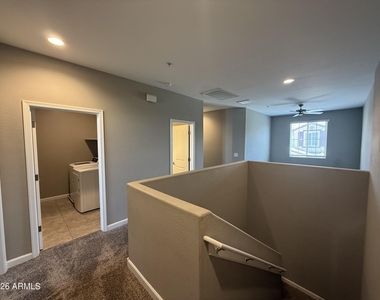 1255 N Arizona Avenue - Photo Thumbnail 8