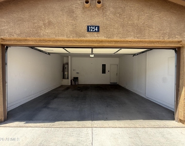 1255 N Arizona Avenue - Photo Thumbnail 22