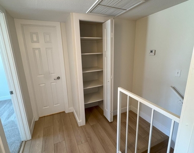 8530 E Belleview Street - Photo Thumbnail 7