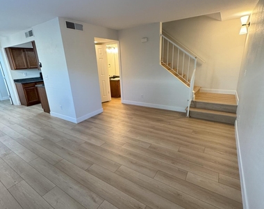 8530 E Belleview Street - Photo Thumbnail 2