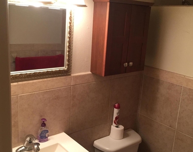 7010 N 68th Drive - Photo Thumbnail 20
