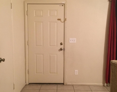 7010 N 68th Drive - Photo Thumbnail 22