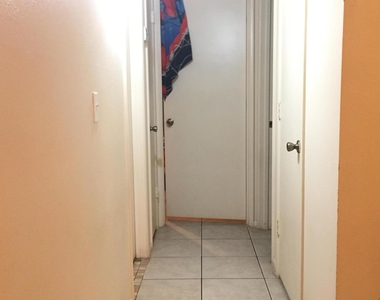 7010 N 68th Drive - Photo Thumbnail 24