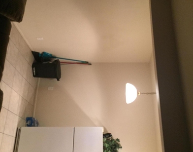 7010 N 68th Drive - Photo Thumbnail 19