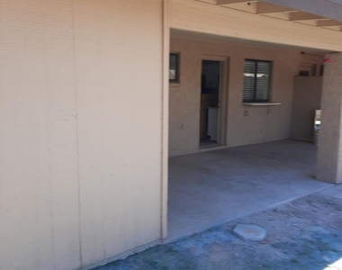 4522 E Camino Circle - Photo Thumbnail 13