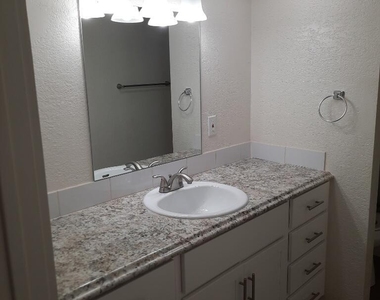 4522 E Camino Circle - Photo Thumbnail 5