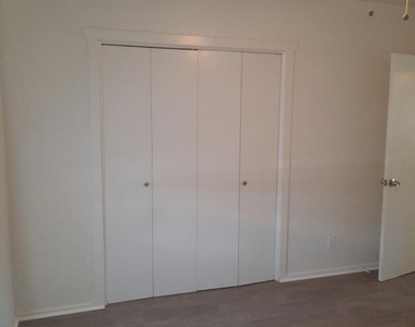 4522 E Camino Circle - Photo Thumbnail 15