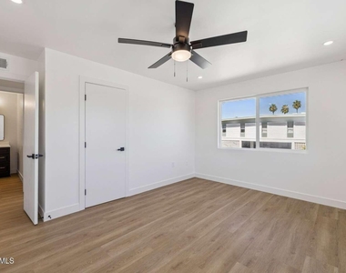 2205 S Mill Avenue - Photo Thumbnail 15