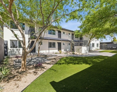 2205 S Mill Avenue - Photo Thumbnail 4
