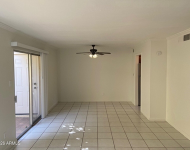 4804 N 73rd Street - Photo Thumbnail 8