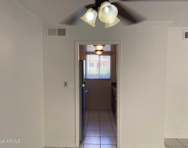 4804 N 73rd Street - Photo Thumbnail 9
