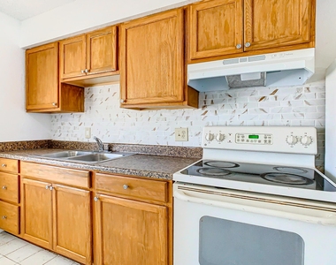 714 Michigan Court - Photo Thumbnail 17